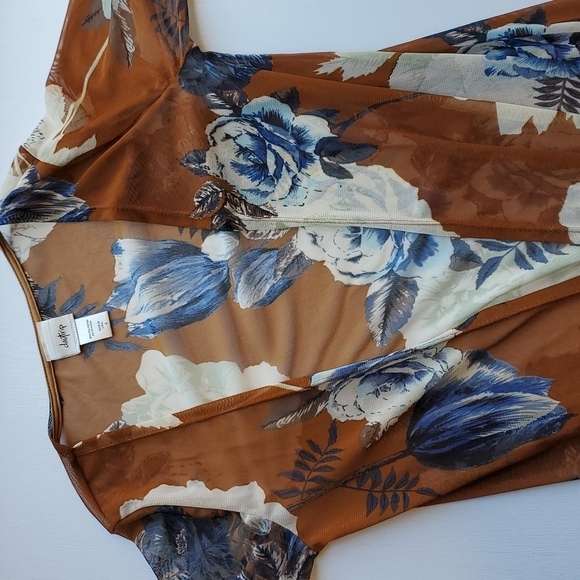 Daytrip Tops - Daytrip Rust Navy Ivory Floral Print Duster Kimono S